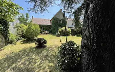 Nantes (44000)