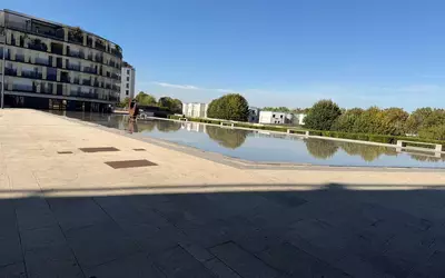 Issy-Les-Moulineaux (92130)