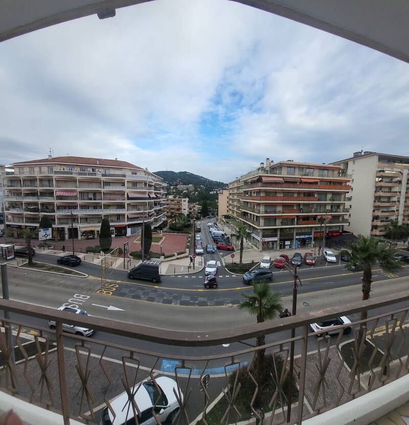 Cannes (06150)