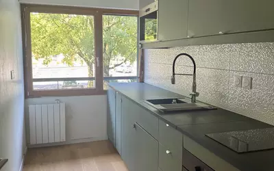 Nantes (44000)