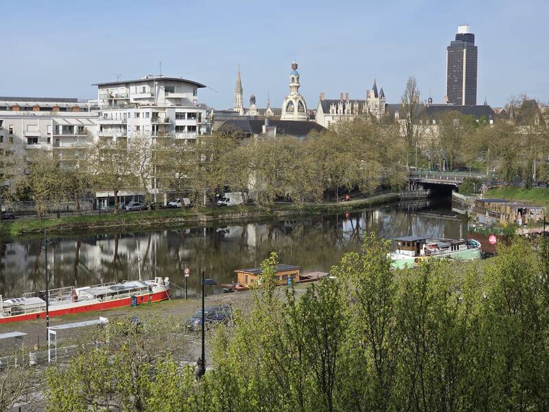 Nantes (44000)