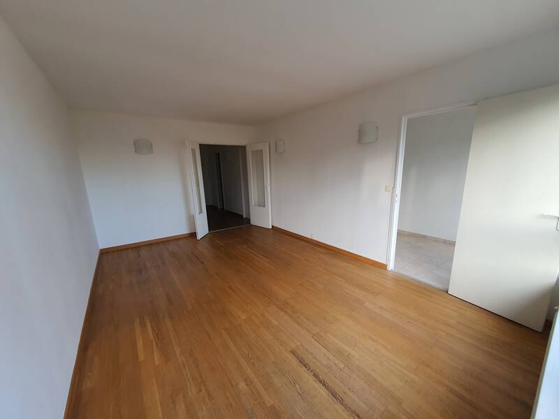 Courbevoie (92400)