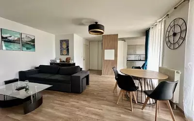 Angers (49000)