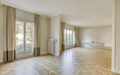 Paris 16E (75016)