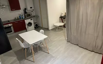 Nîmes (30000)