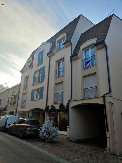 Location appartement studio Yerres (91330)