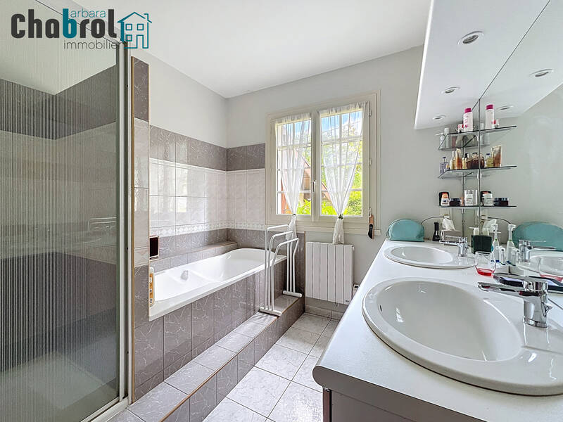 Endoufielle (32600)