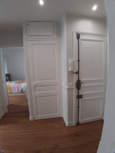 Location appartement 2 pièces Paris 19e