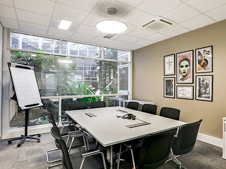 Bureaux, local professionnel Villepinte - 45&nbsp;m² - 3.077&nbsp;&euro;