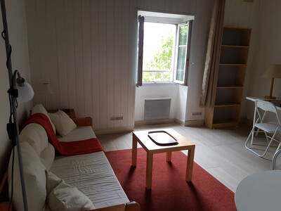Location appartement studio Paris 5e