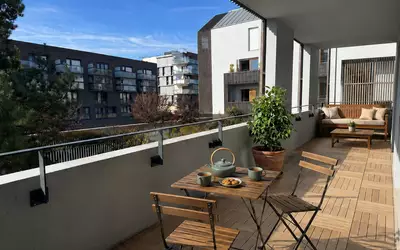 Bois-D'arcy Avec Terrasse 20 M2