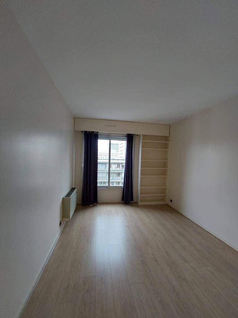 Courbevoie (92400)