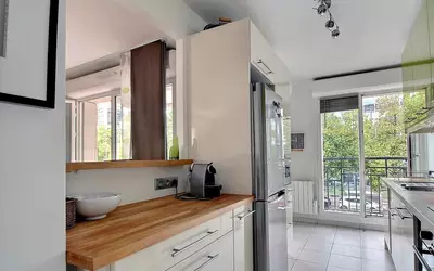 Issy-Les-Moulineaux (92130)