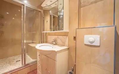 Paris 16E (75016)