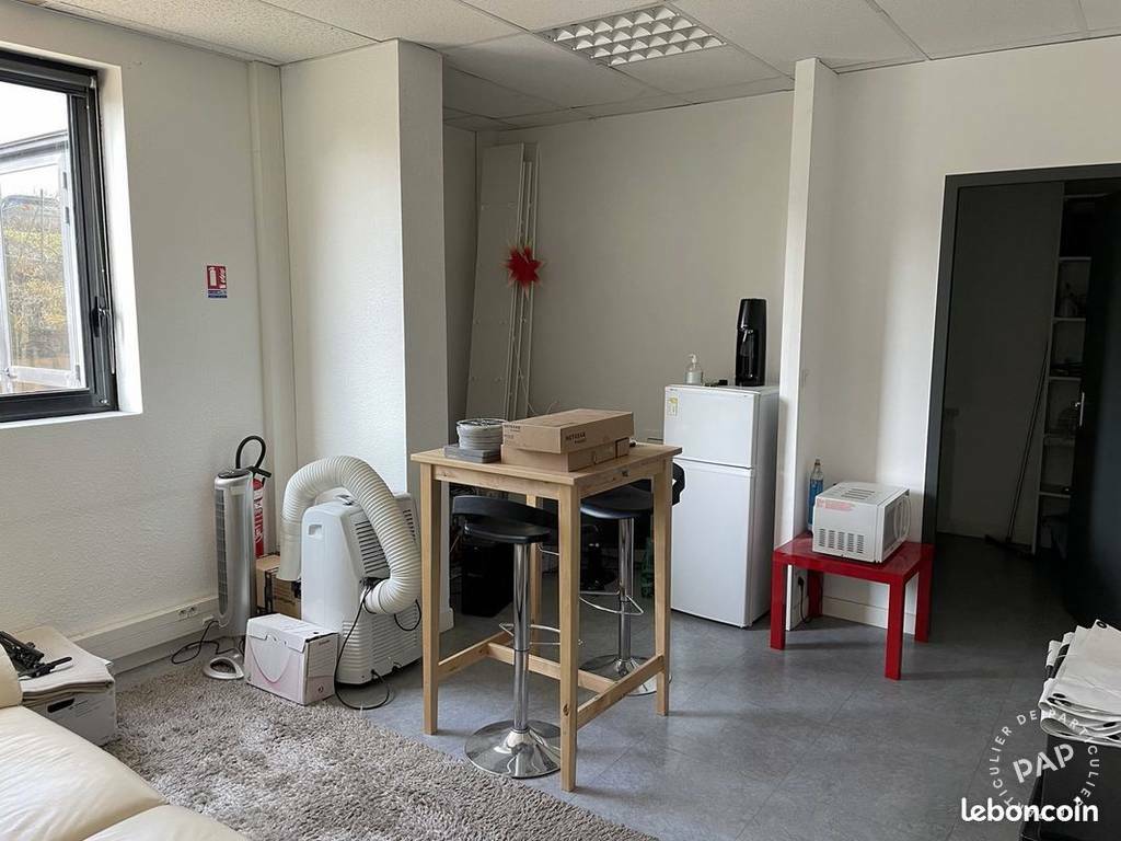 Location bureaux et locaux professionnels 40 m² Taluyers (69440) 40