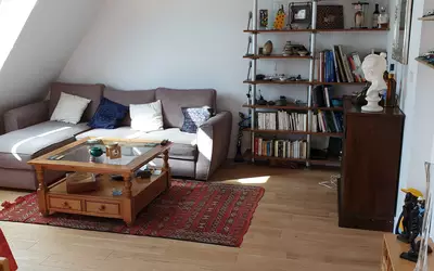 + Terrasse 8 M²