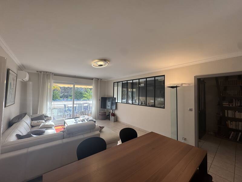 Cannes (06150)