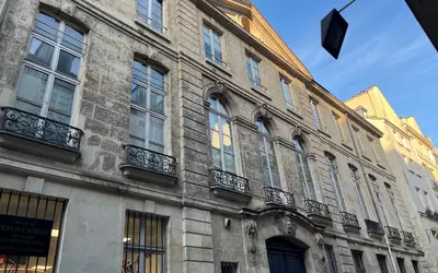 Paris 4E
