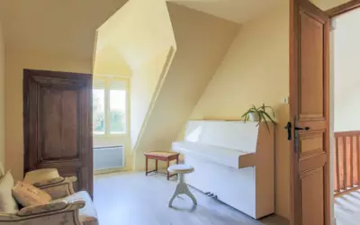 Tacoignières (78910)