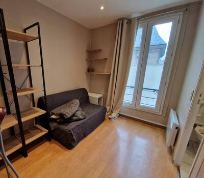 Location appartement studio Paris 4e