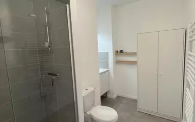 Nantes (44000)