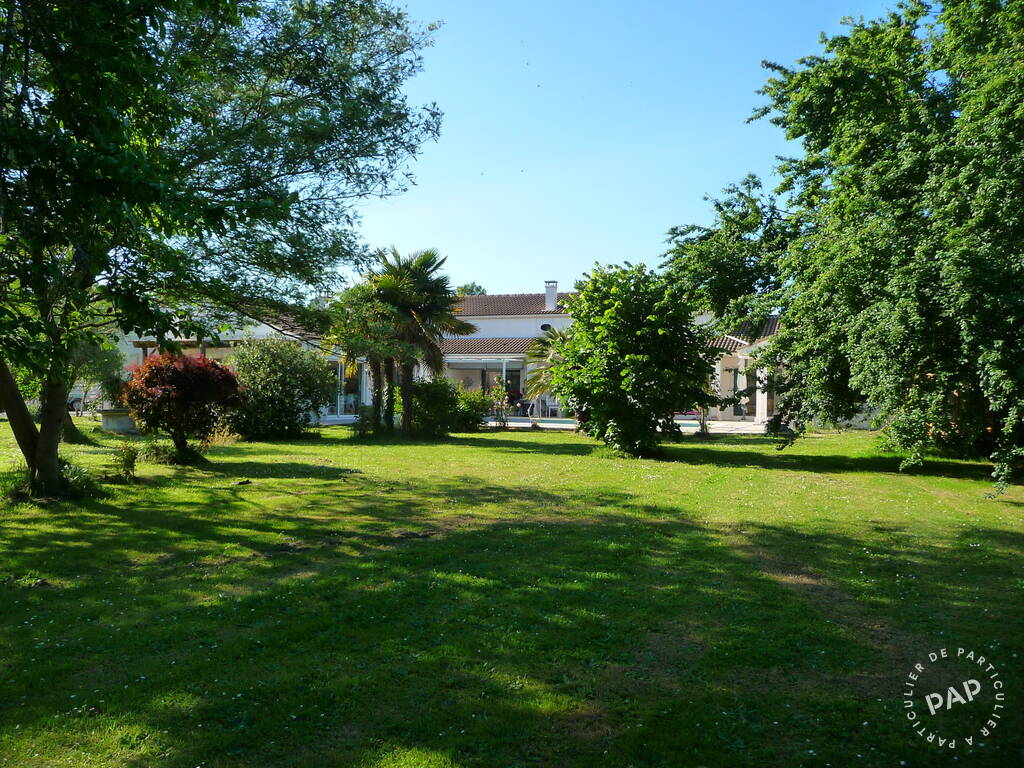 Vente maison 273 m² Breuillet (17920)