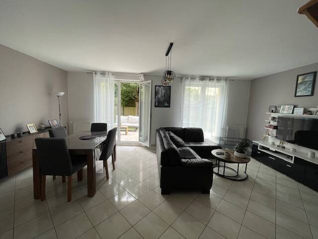 Plaisir (78370)