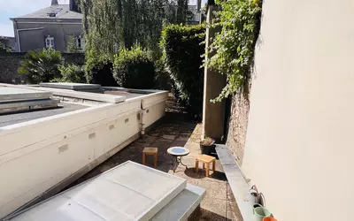 Nantes (44000)