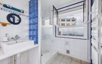 Courbevoie (92400)
