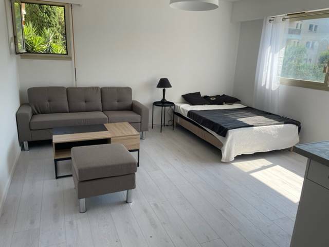 Villeneuve-Loubet (06270)