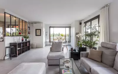 Suresnes (92150)