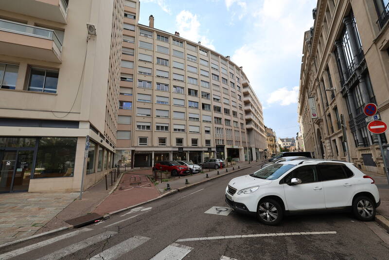 Dijon (21000)