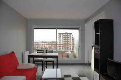 Location appartement studio Le Bourget (93350)