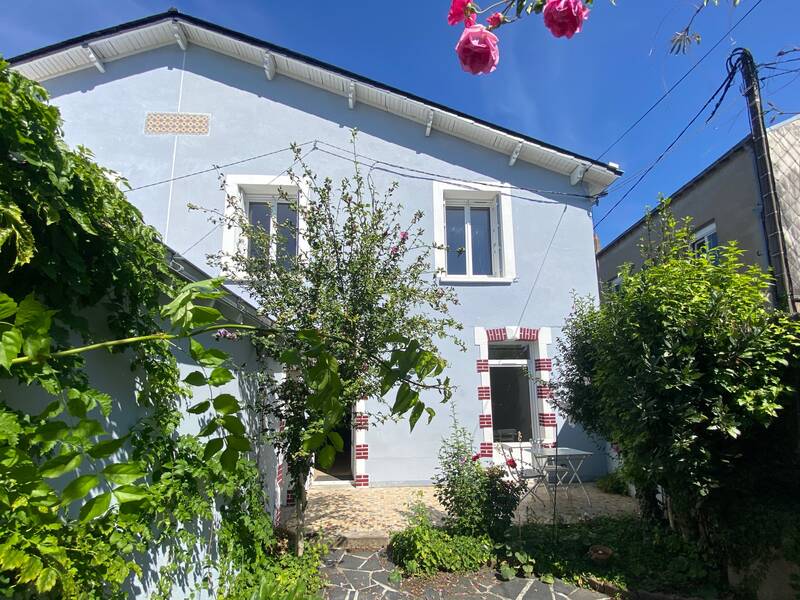 Nantes (44000)