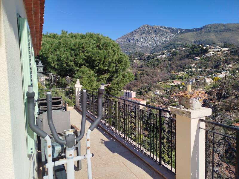 Menton (06500)