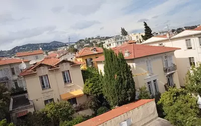Nice - Poetes