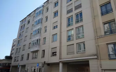 Puteaux (92800)