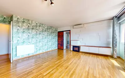 - Terrasse 17 M² + Box Fermé