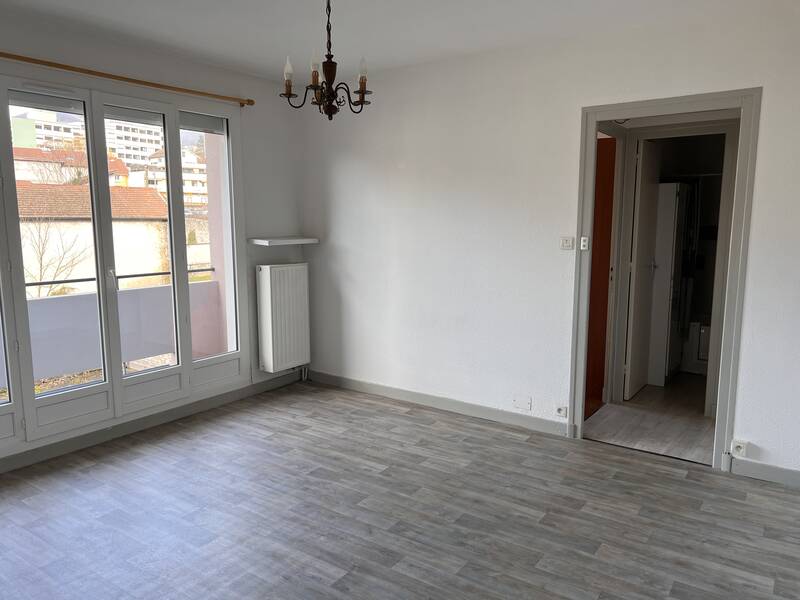 Voiron (38500)