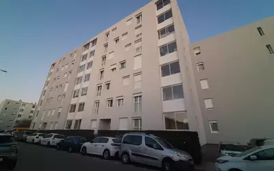 Nîmes (30000)
