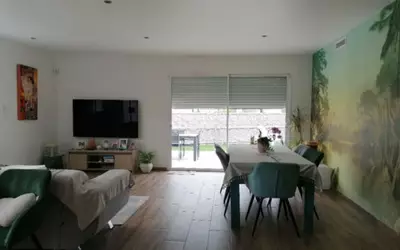 Familiale Neuve Avec Piscine