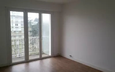 Nantes (44000)