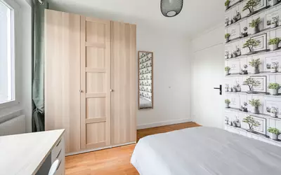 Oullins (69600)