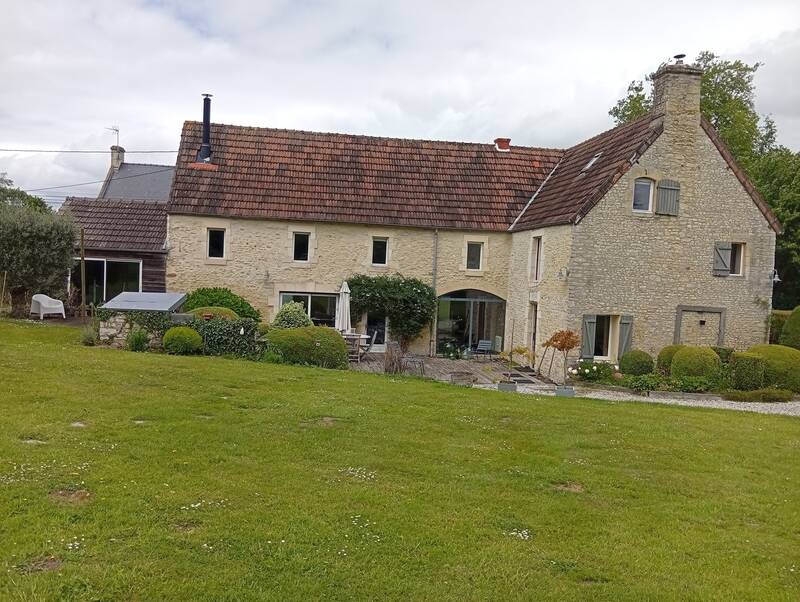 Esquay-Sur-Seulles (14400)