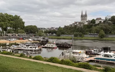 Angers (49000)