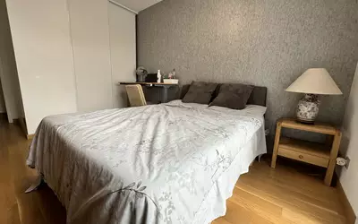 Puteaux (92800)