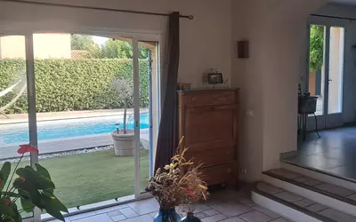 Pertuis (84120)