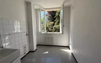 Oullins (69600)
