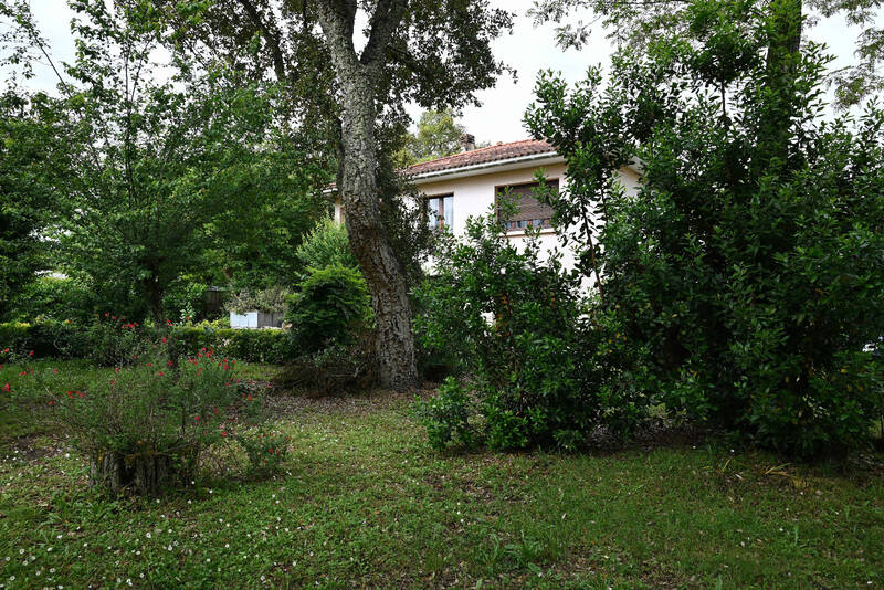 Pessac (33600)