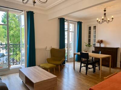 Location appartement 2 pièces Paris 10e